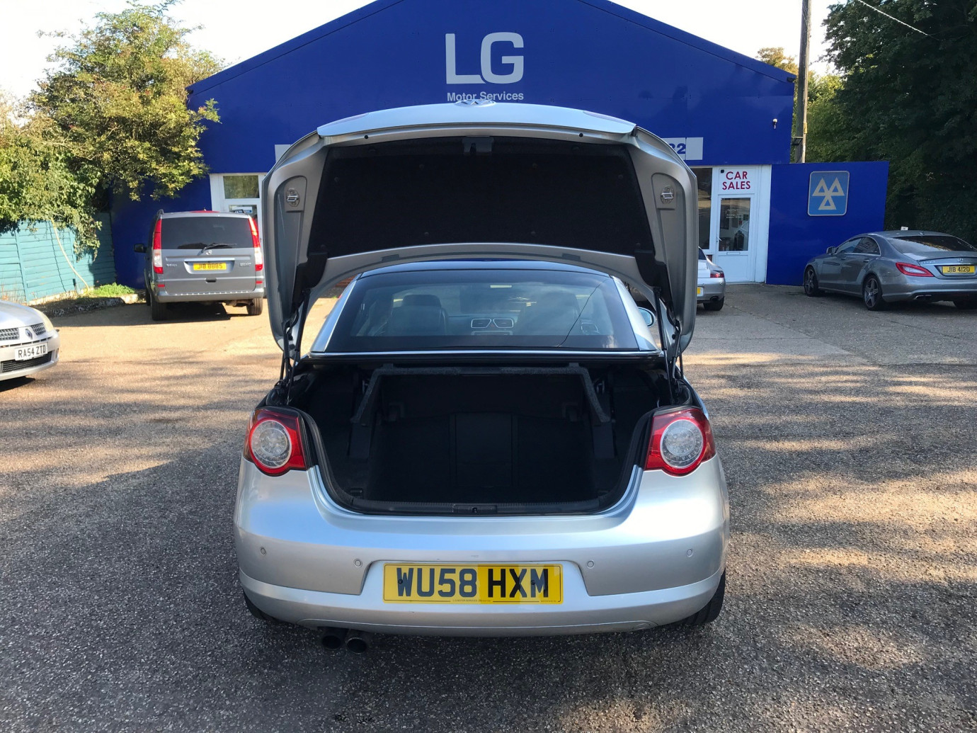 Eos Sport T FSI Automatic