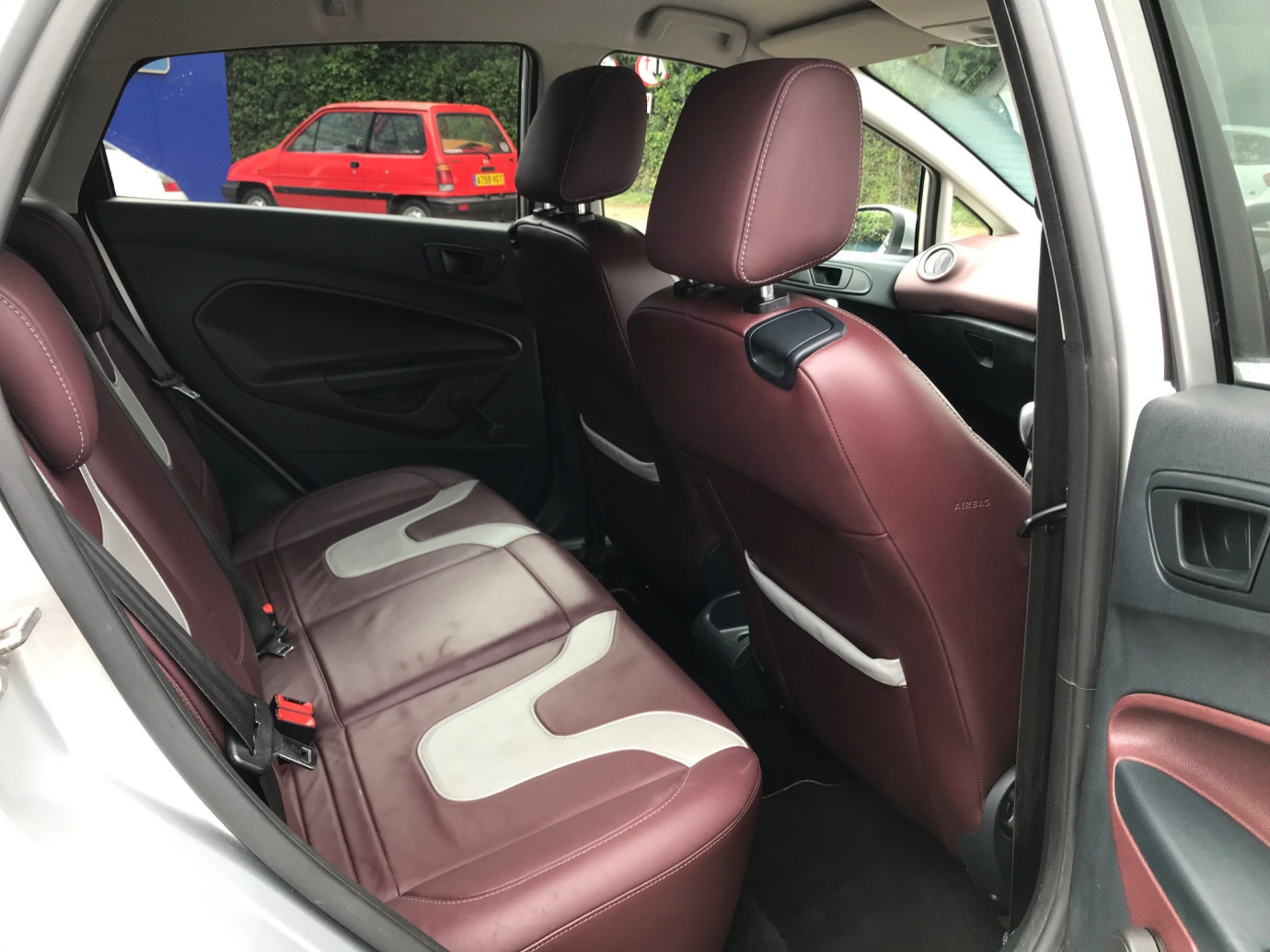 Fiesta Titanium Individual