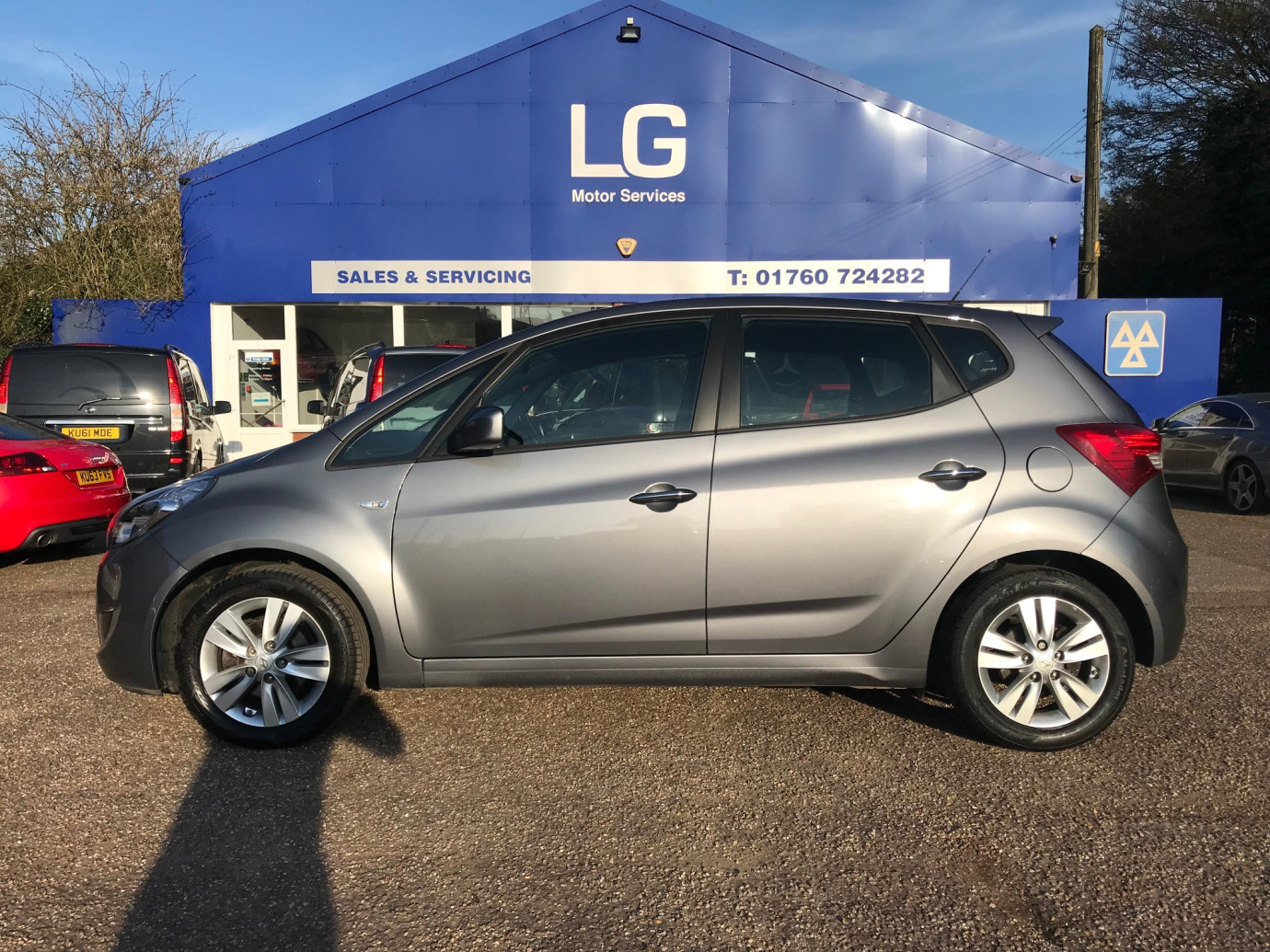 IX20 Active Auto