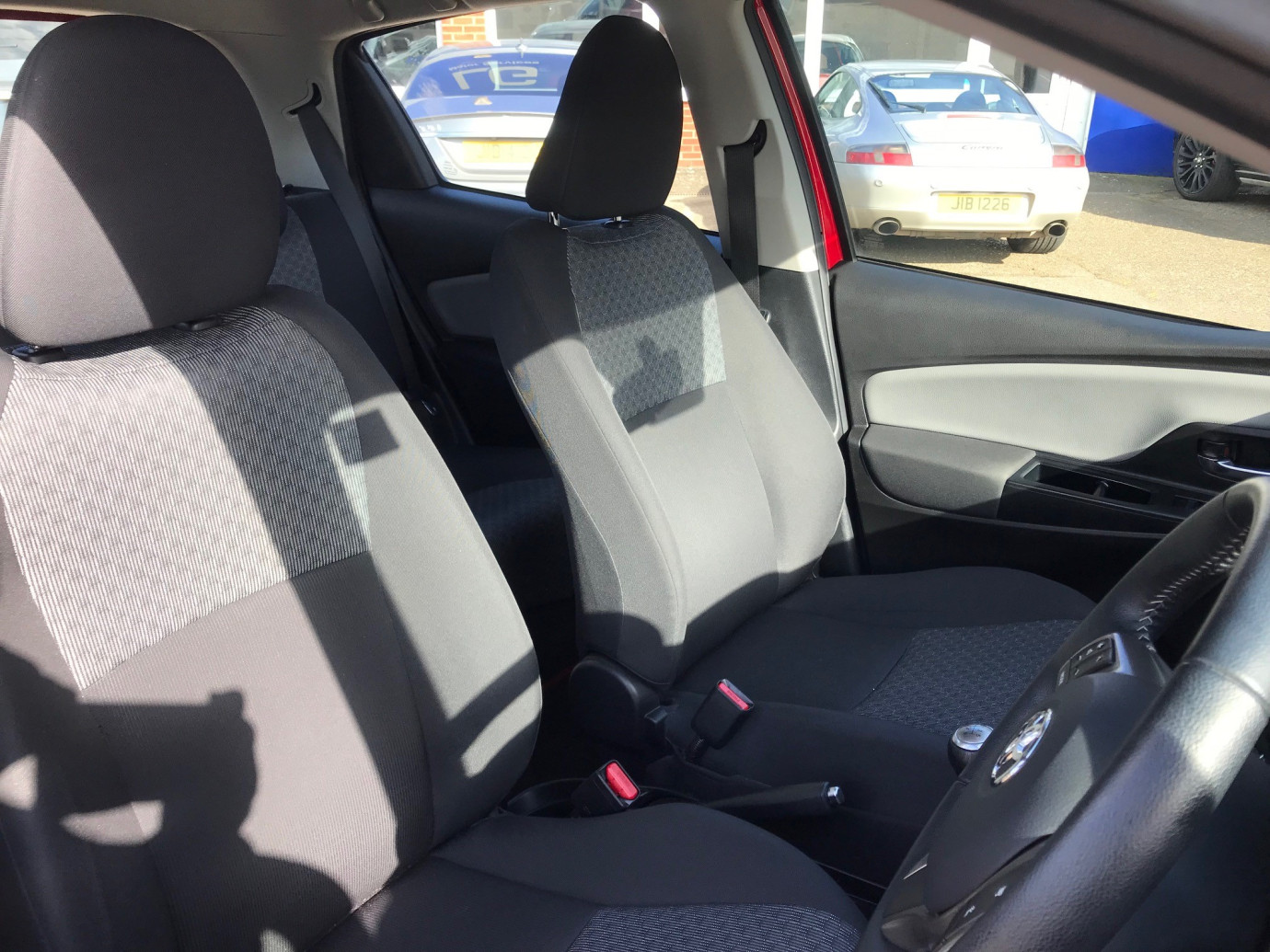 Yaris 1.33 Dual VVT-I Icon