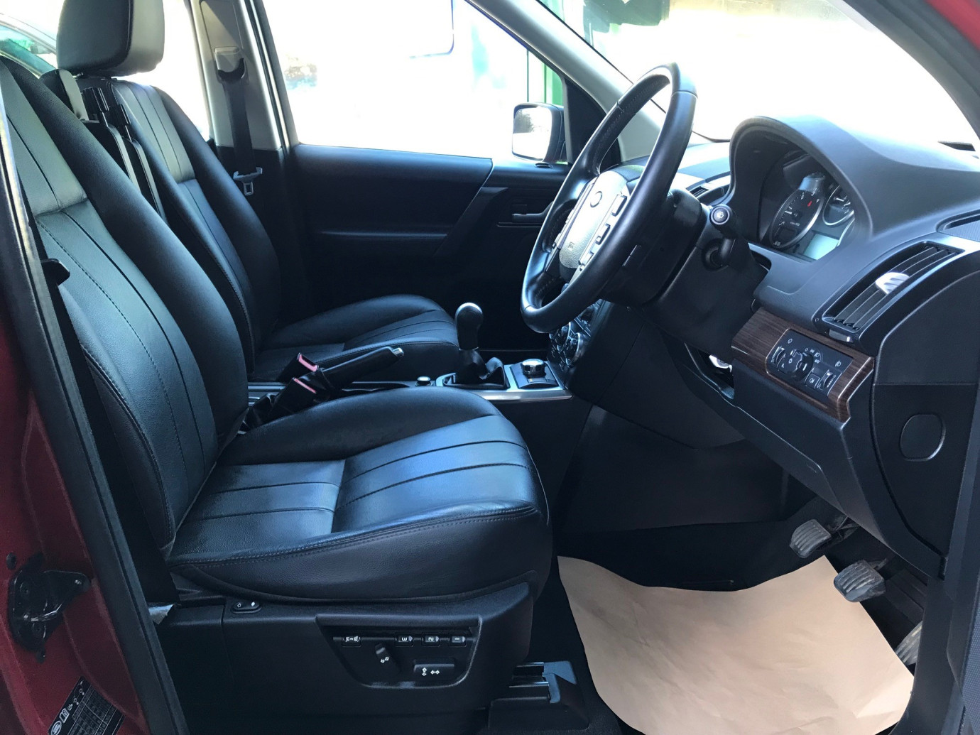 Freelander 2 HSE TD4
