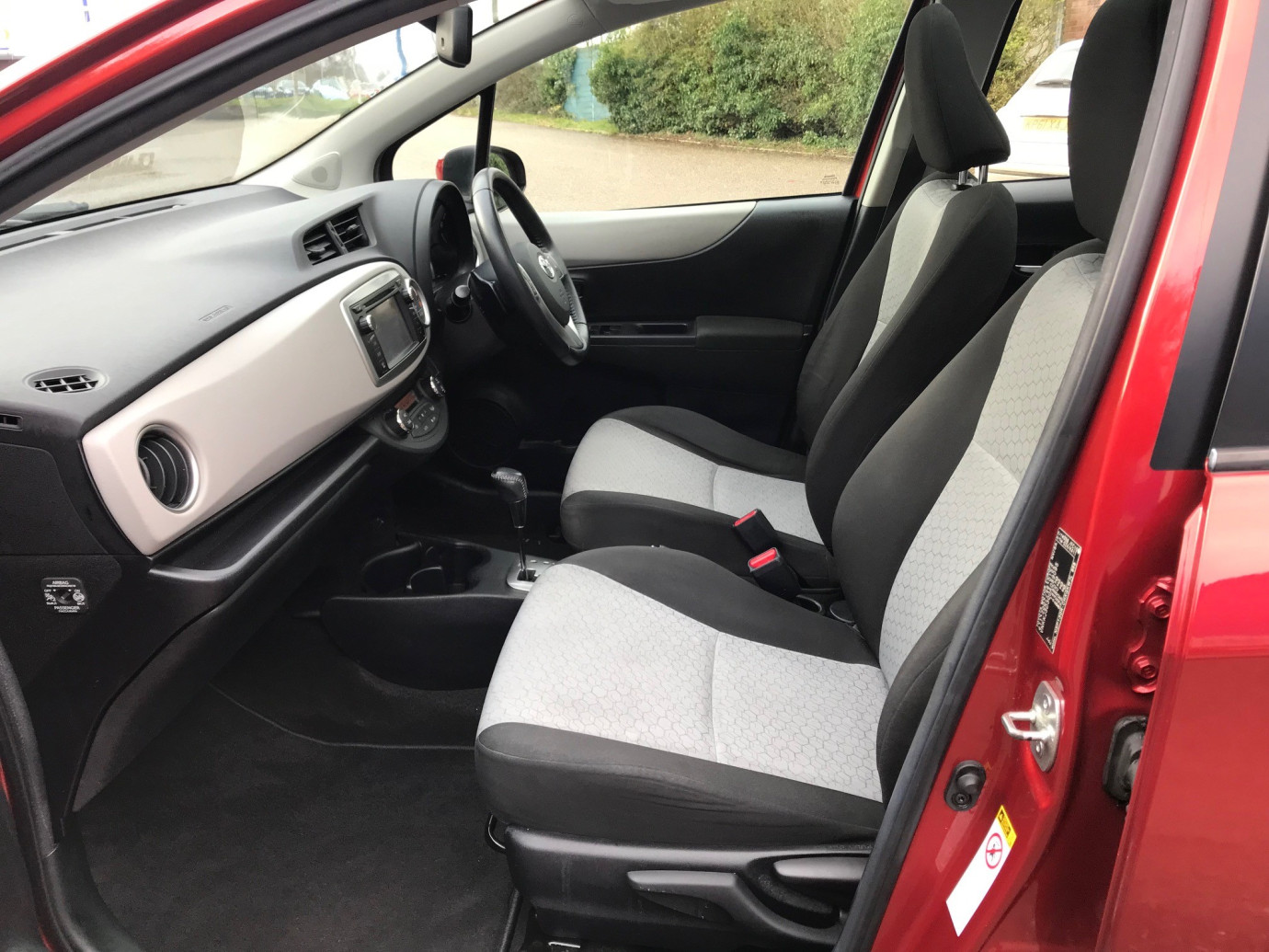 Yaris T-Spirit VVT-I CVT