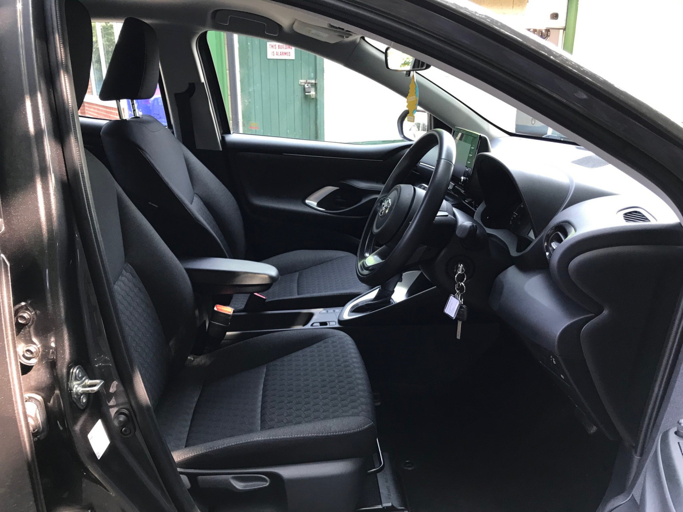 Yaris 1.5 VVT-h Icon