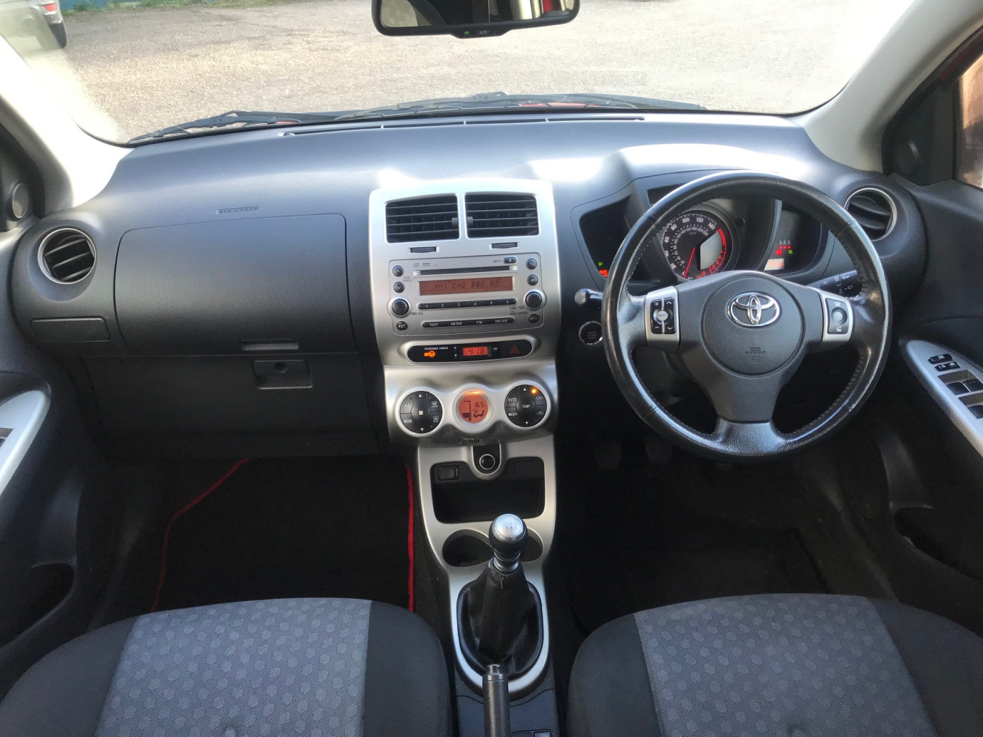 Urban Cruiser 1.33 Dual VVT-I