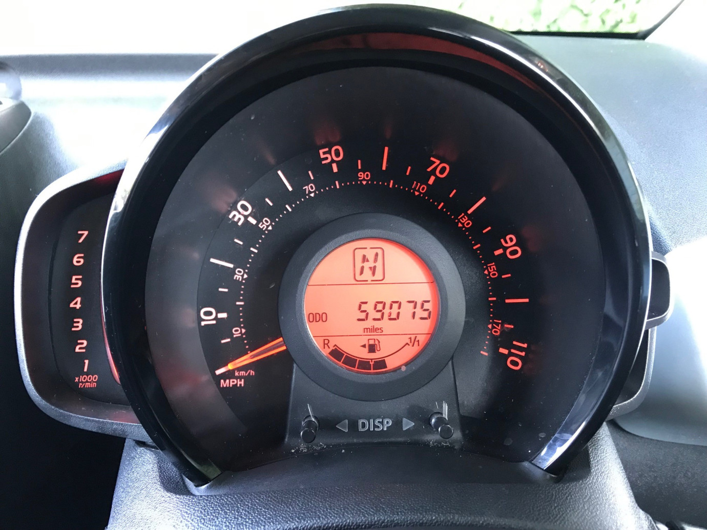 Aygo 1.0 VVT-I x-clusiv 2 x-wave x-shift Automatic