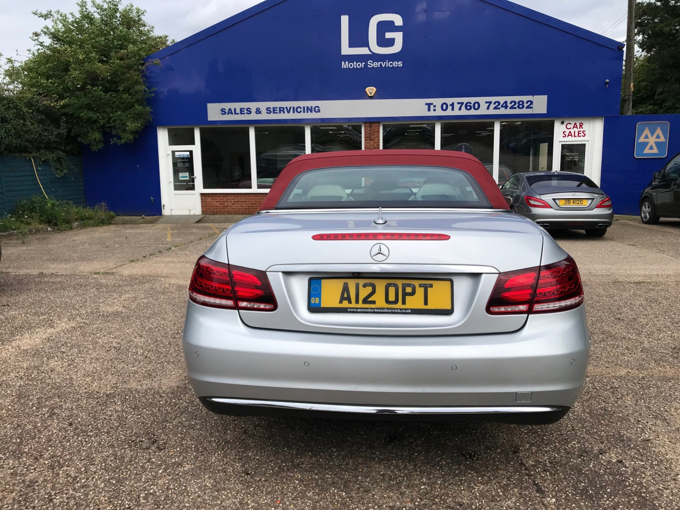 E220 Bluetec SE Cabriolet