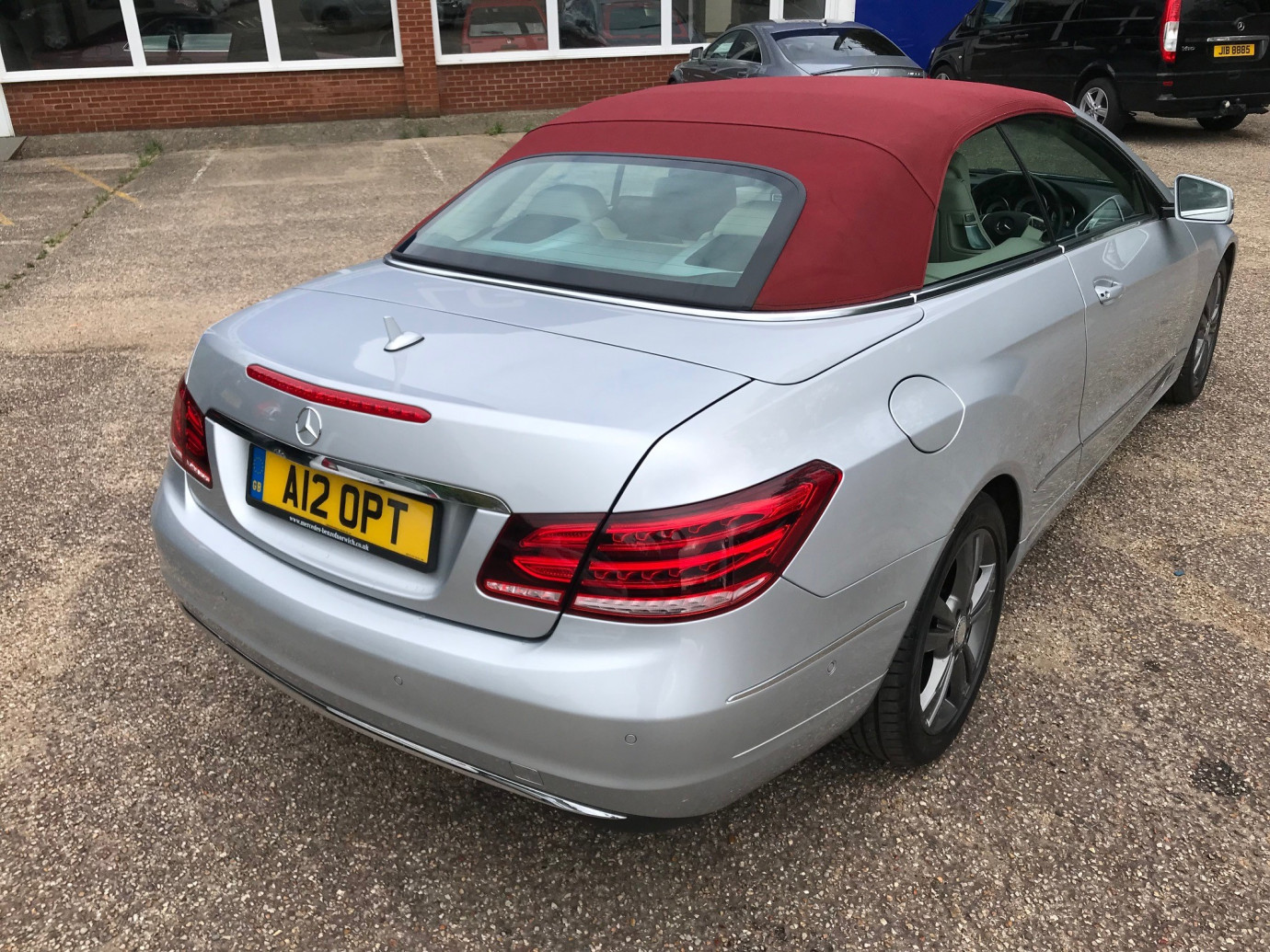 E220 Bluetec SE Cabriolet
