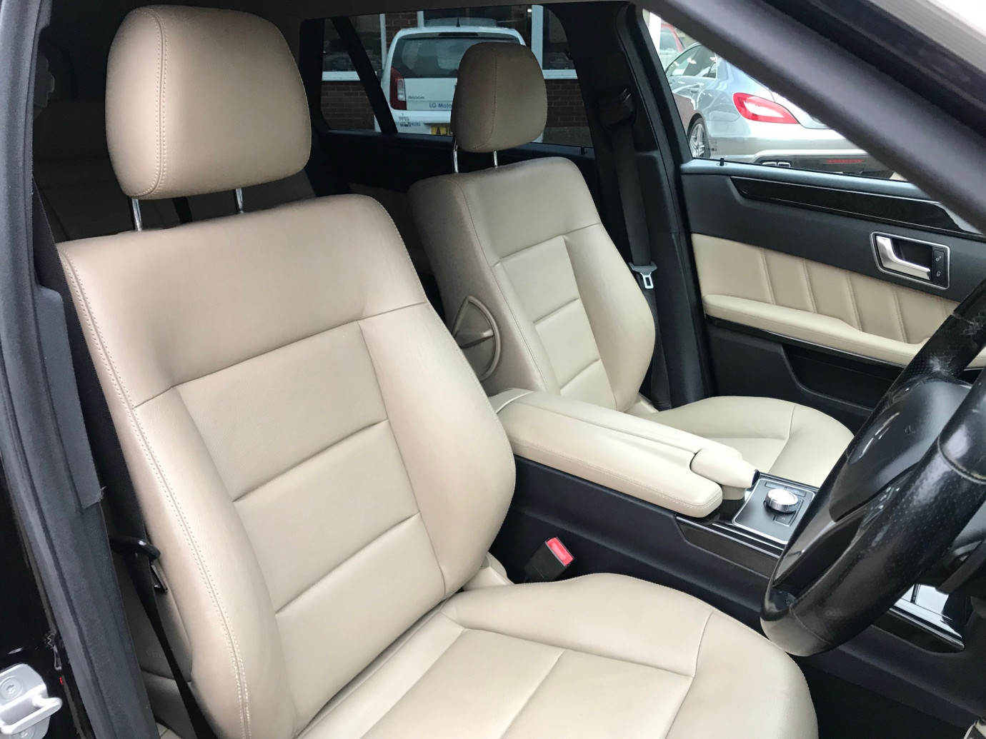 E220 CDI Avantgarde Blue-Efficiency Automatic