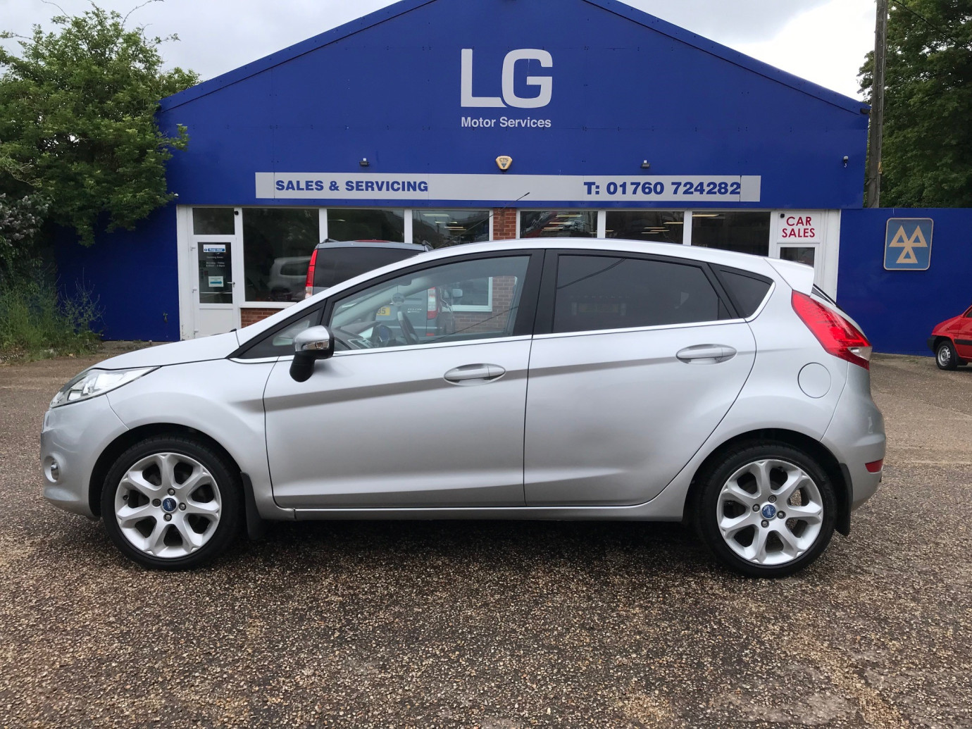 Fiesta Titanium Individual