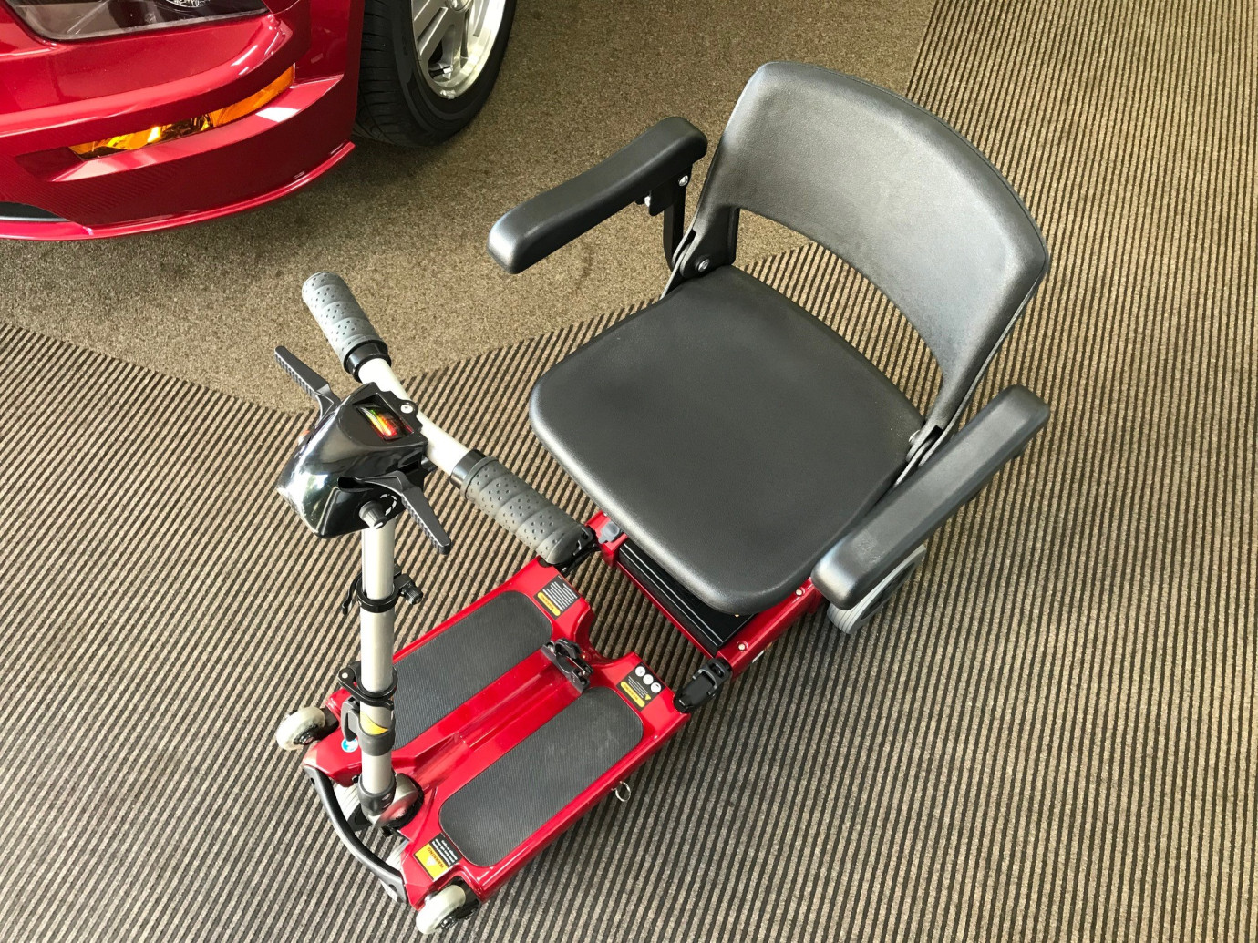Luggie Elite Folding Mobility Scooter