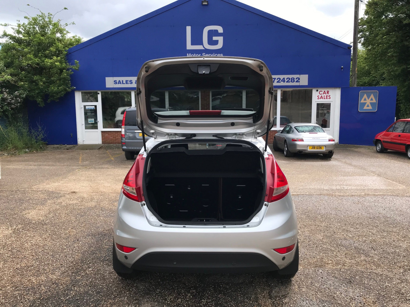 Fiesta Titanium Individual