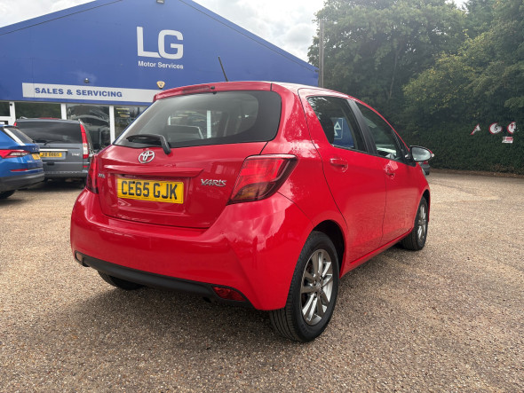 Yaris 1.33 Dual VVT-I Icon