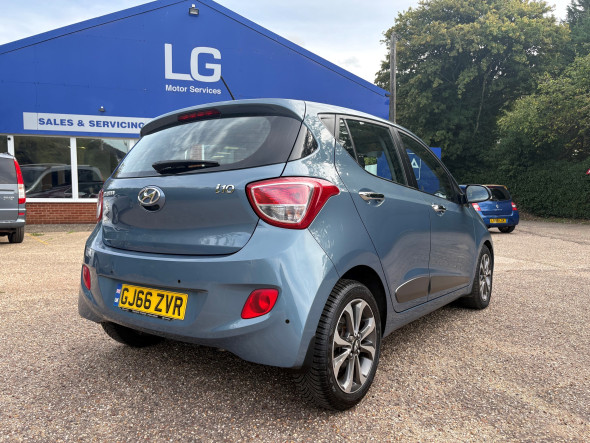 i10 Premium SE