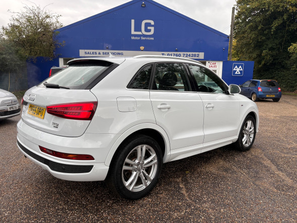 Q3 1.4 TFSI S-Line