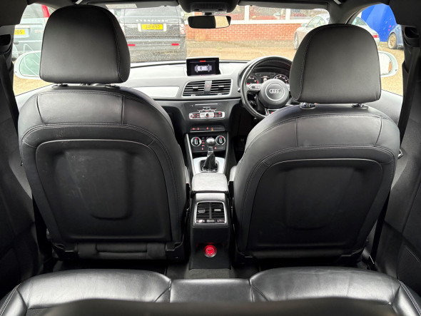 Q3 1.4 TFSI S-Line