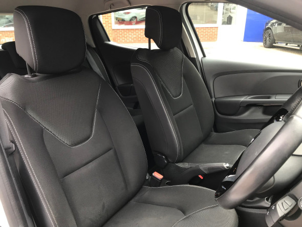 Clio Dynamique Nav 16v