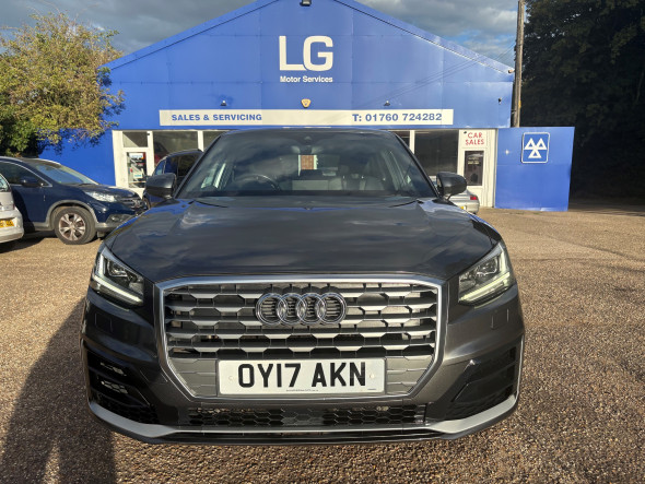 Q2 1.6 TDI S Line SUV