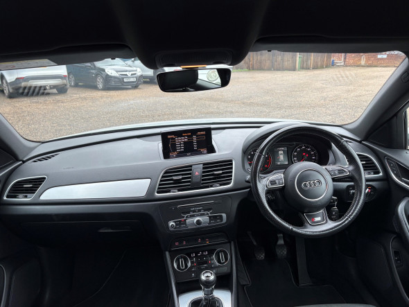 Q3 1.4 TFSI S-Line
