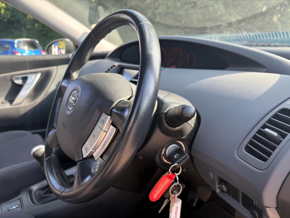 Primera 1.8i SX
