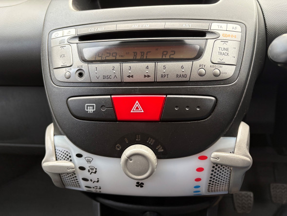 Aygo VVT-I Fire