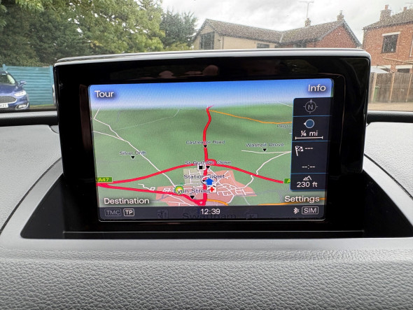 Q3 1.4 TFSI S-Line
