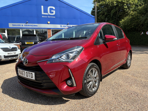 Yaris 1.5 VVT-i Icon Tech