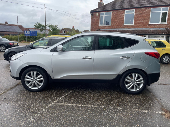IX35 Premium CRDI 4WD TRADE TO CLEAR