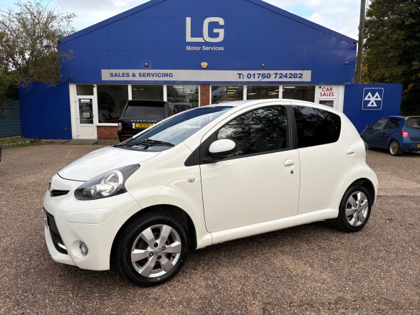 Aygo VVT-I Fire