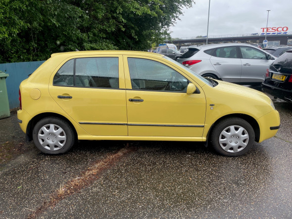 Fabia Comfort 16v TRADE TO CLEAR