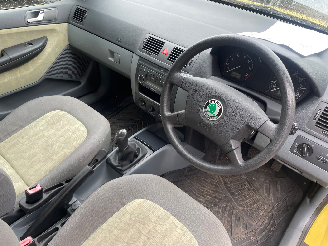 Fabia Comfort 16v TRADE TO CLEAR