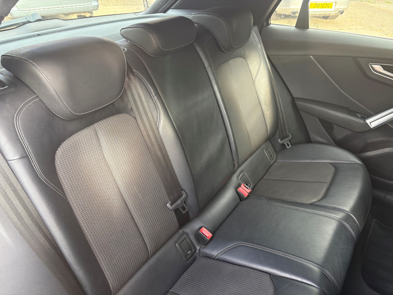 Q2 1.6 TDI S Line SUV