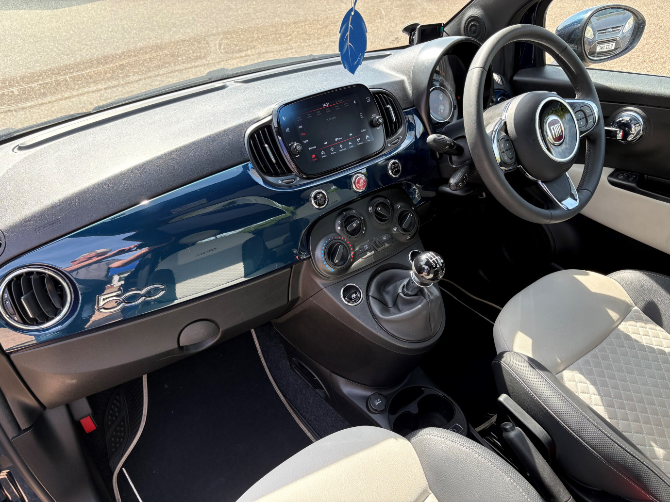 500 Dolcevita MHEV