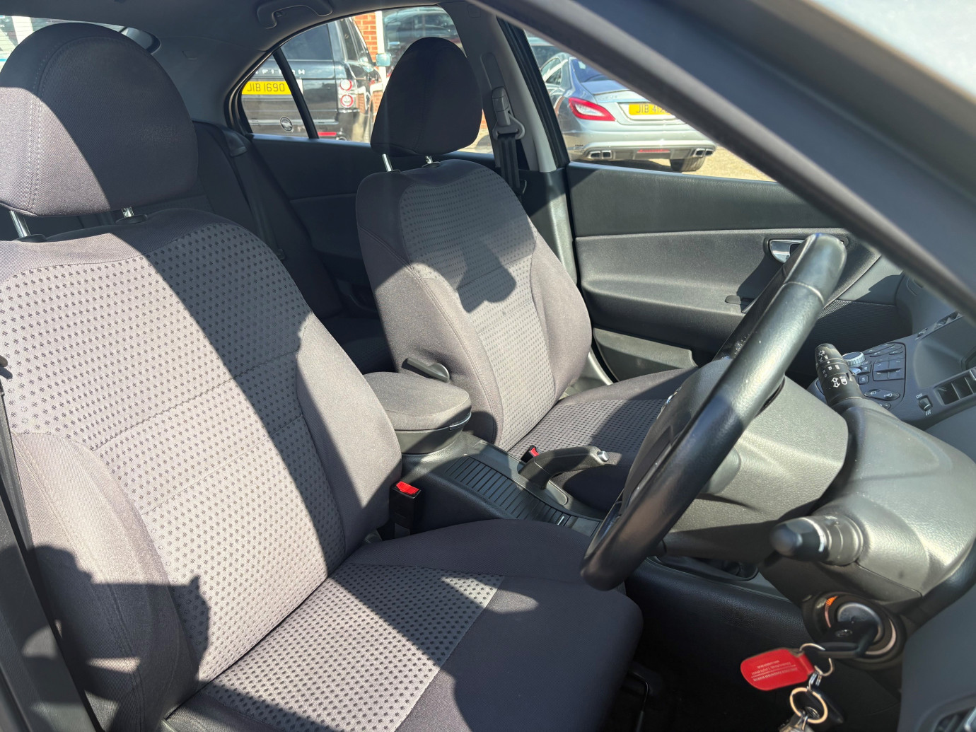 Primera 1.8i SX