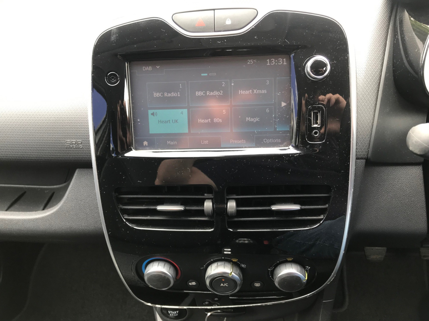 Clio Dynamique Nav 16v