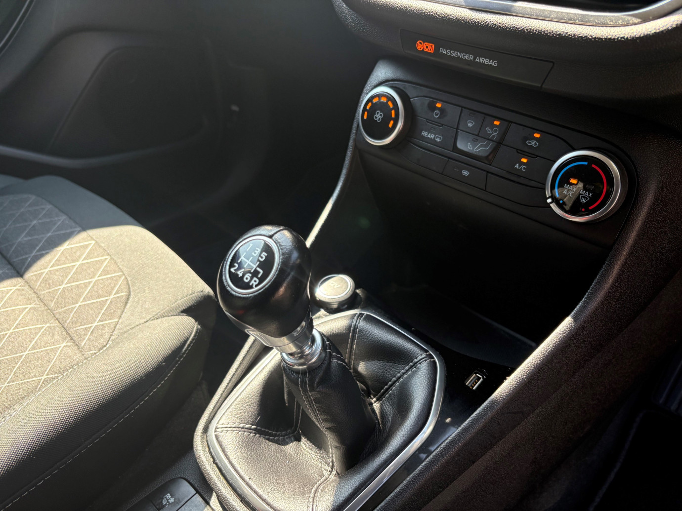 Fiesta 1.0T Ecoboost Active 1