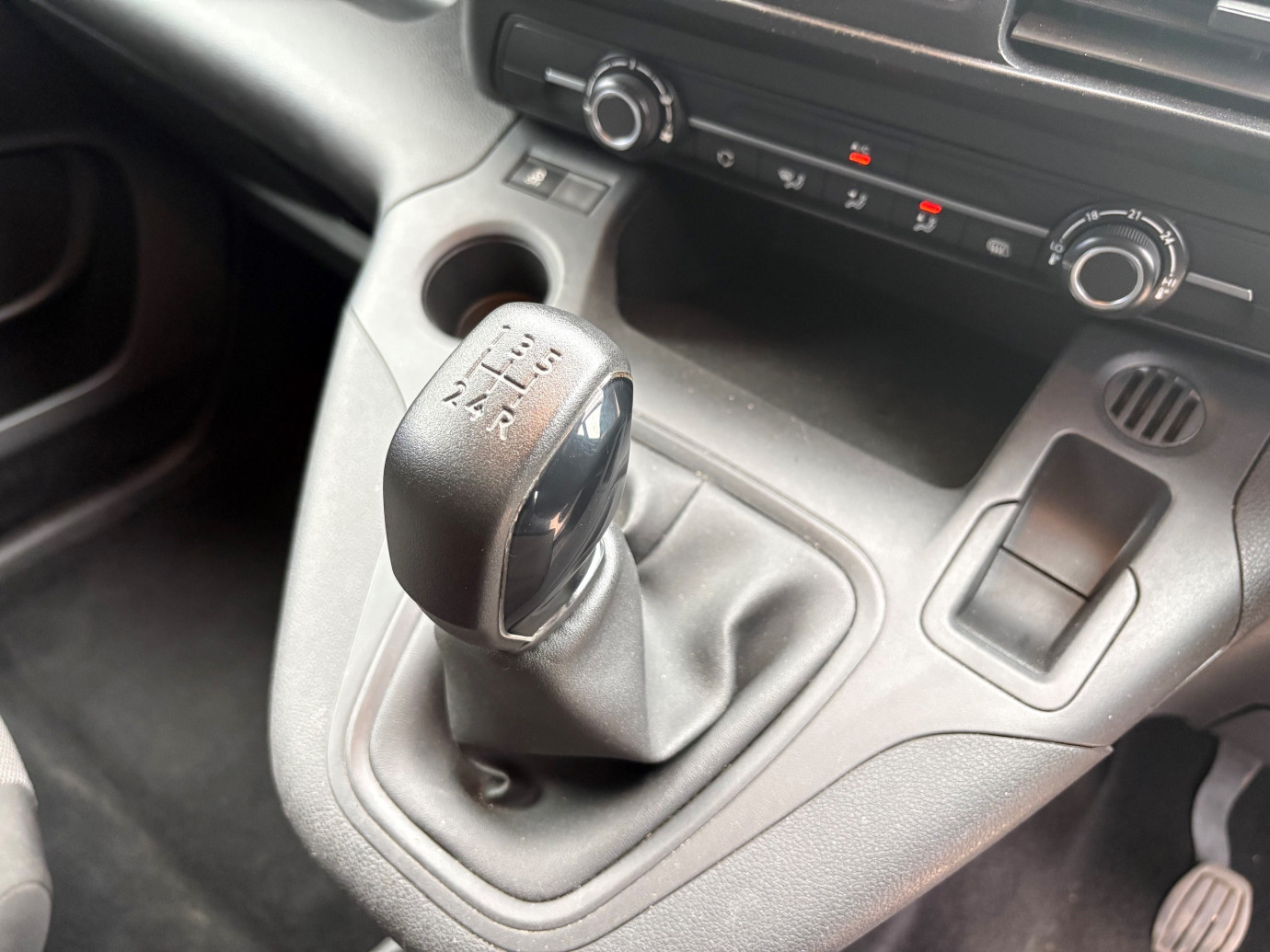 Combo 1.5 Turbo D L2 2300 H1 Sportive Panel Van